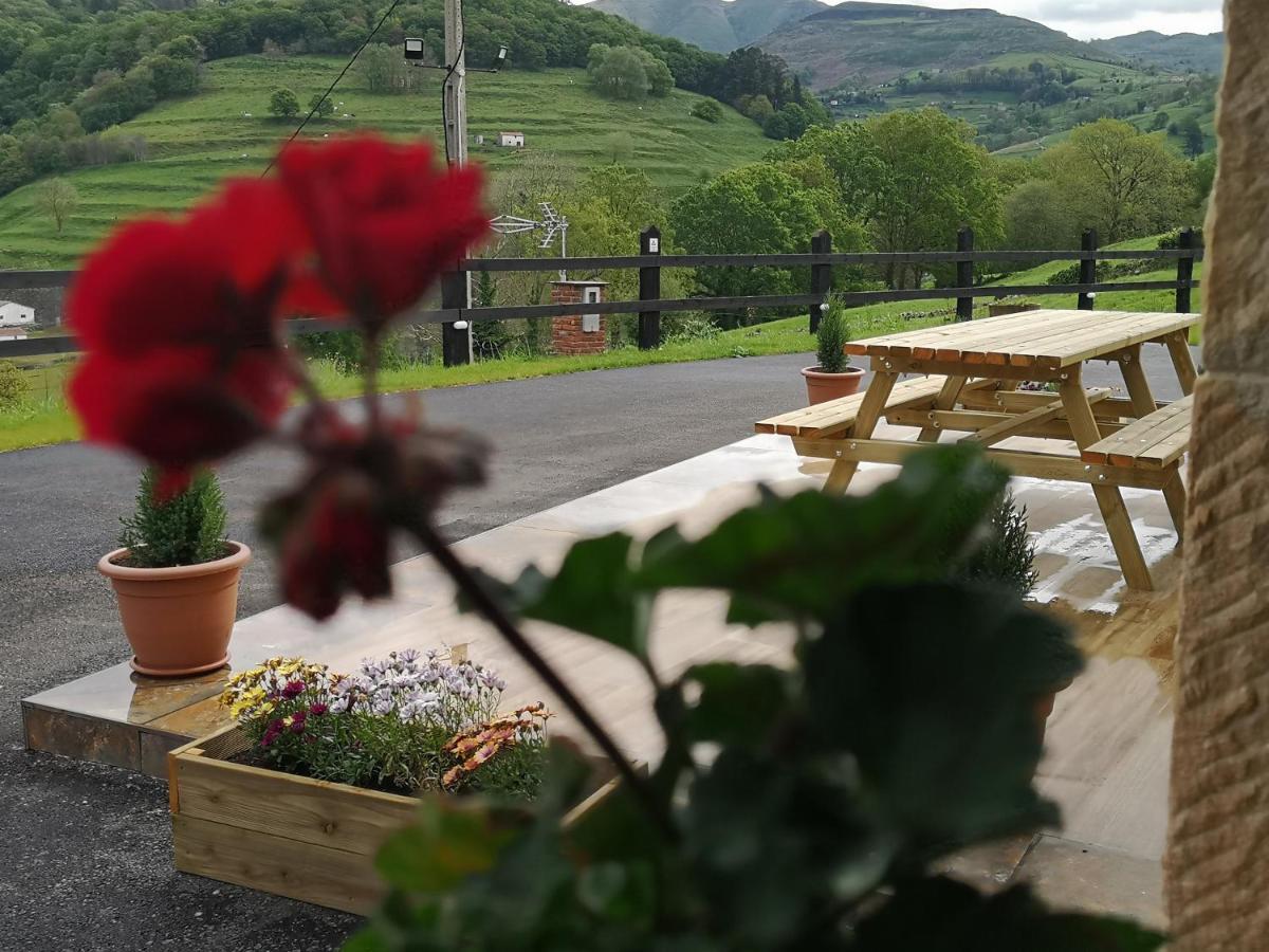 Casa Rural Los Riveros De Jeromo Selaya Zewnętrze zdjęcie